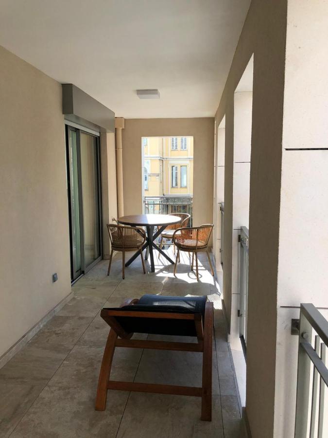 Appartement Saint Jhon à Menton Extérieur photo